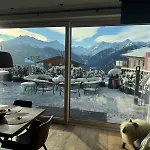 Kitzski Apartment Ski-In Ski-Out Accommodation