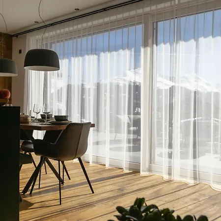 Kitzski Apartment Ski-In Ski-Out Accommodation