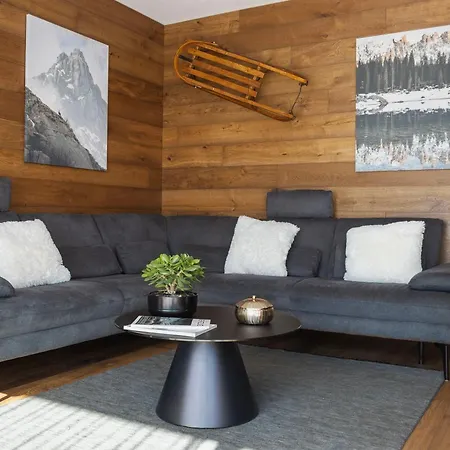 Kitzski Apartment Ski-In Ski-Out Accommodation Appartement