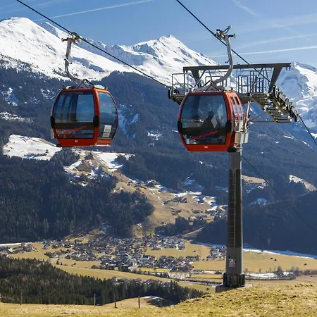 Kitzski Ski-in Ski-out Апартаменты Миттерзилль