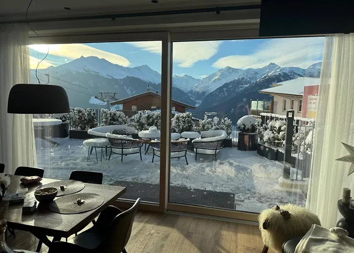 Kitzski Apartment Ski-In Ski-Out Accommodation