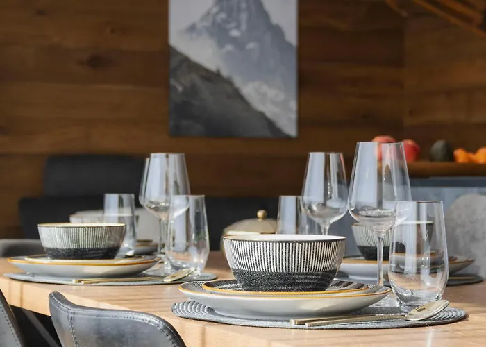 Daire Kitzski Apartment Ski-In Ski-Out Accommodation *