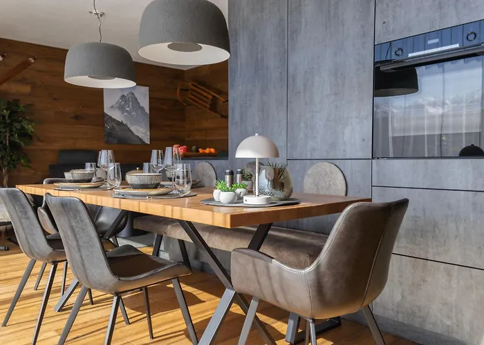 Kitzski Apartment Ski-In Ski-Out Accommodation *