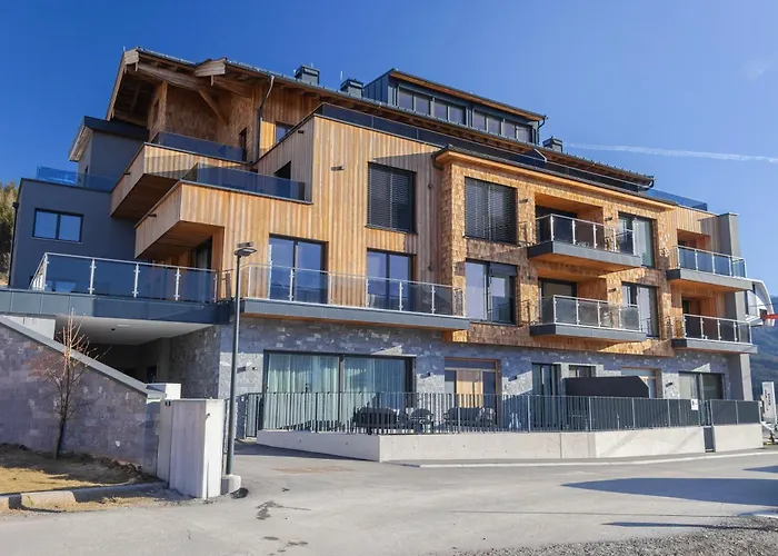 Kitzski Apartment Ski-In Ski-Out Accommodation *