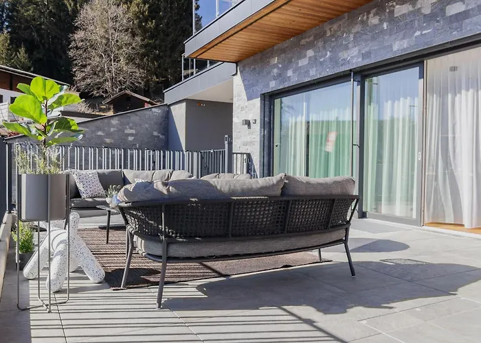 Kitzski Apartment Ski-In Ski-Out Accommodation Mittersill