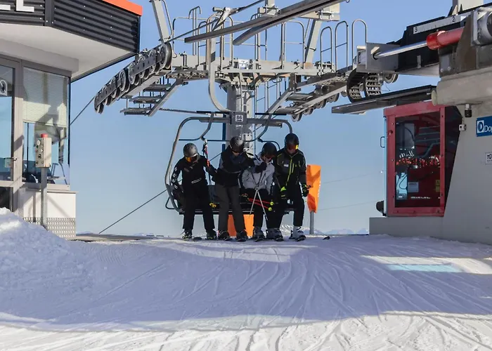 Kitzski Apartment Ski-In Ski-Out Accommodation Mittersill